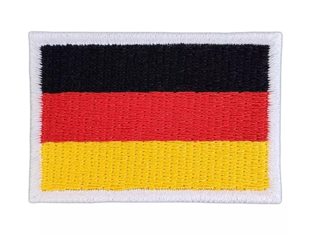 bk01★Deutschland Flagge Klein Aufnäher zum aufbügeln Bügelbild Patch 4,5 x 3 cm