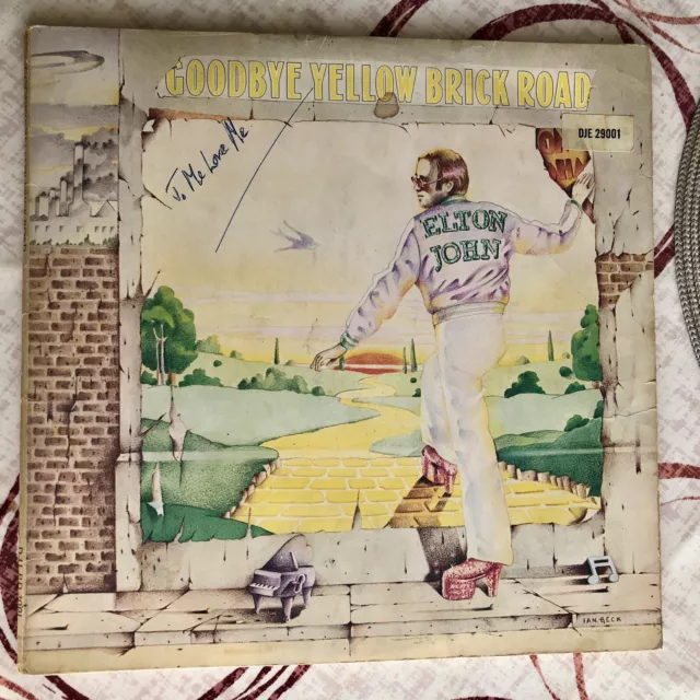 Elton John – Goodbye Yellow Brick Road