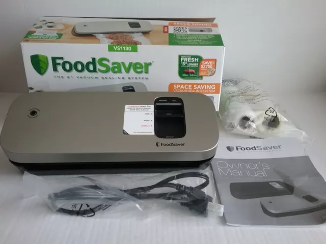 Best Buy: FoodSaver Vacuum Food Sealer Silver T000-18005