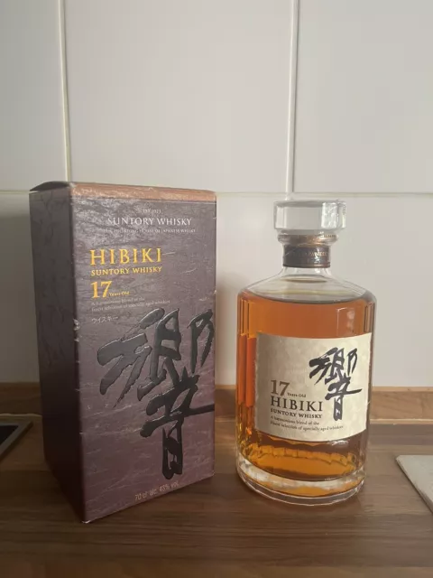 Suntory Hibiki 17 Jahre Blended Malt Whisky - 0,7L