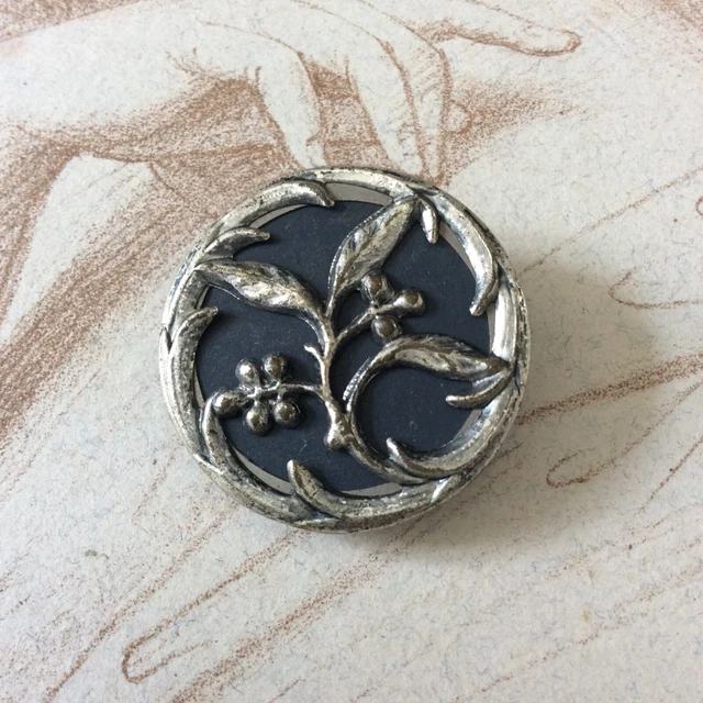 Bouton Ancien Métal  Fleurs 28 mm Art Nouveau 1900