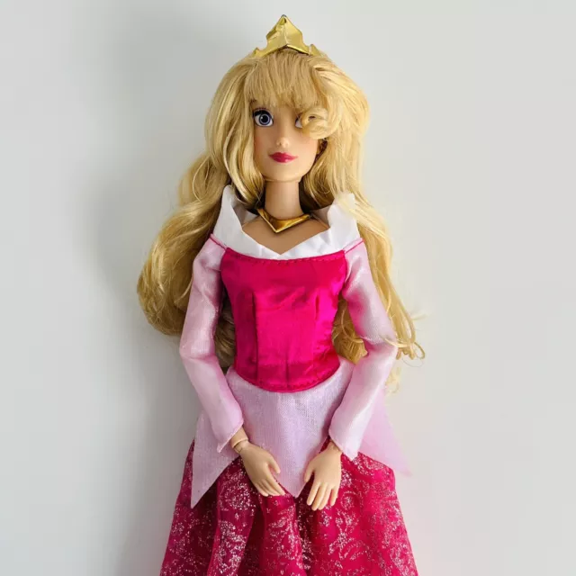 Disney Store klassische Puppe schlafende Schönheit Aurora rosa Kleid beweglich gelenkig