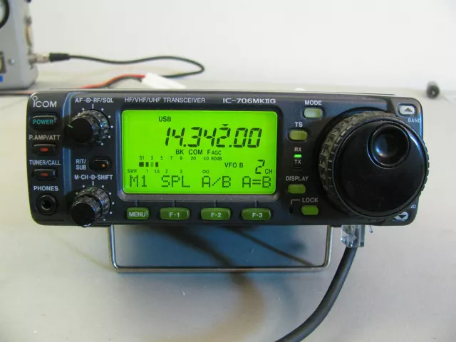 Icom IC-706MKIIG HF/VHF/UHF Transceiver