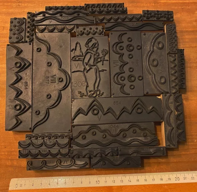 Konvolut Wäschestempel Textilstempel Stempel Stoffdruck Sticken Weißwäsche alt °