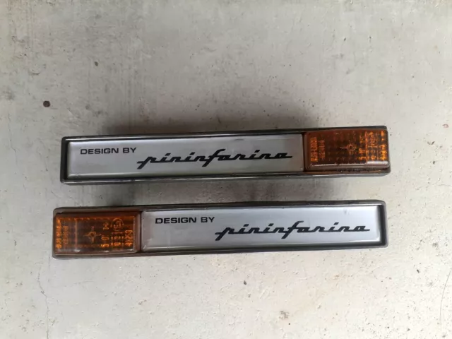 vends 2 sigles pininfarina alfa 164 super tres bon etat