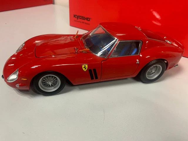 Miniature Kyosho Ferrari 250 GTO #24 - Sebring 1962 - Bleu - Échelle 1/18 - Réf 08438D - NEUF