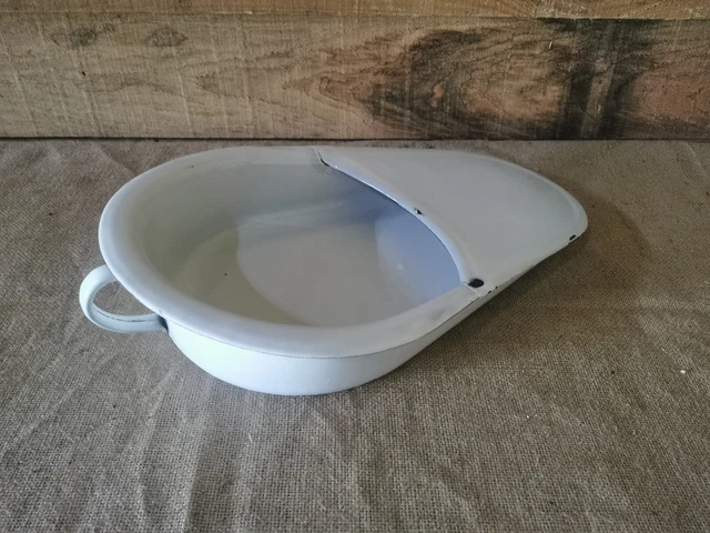Ancienne Baignoire Miniature En Tôle émaillée Pour Poupée - Jouet D'imitation Vintage