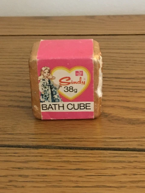 VINTAGE 1970S/EARLY 1980S single Sindy Bath Cube 38g by Jean Sorelle £5 ...