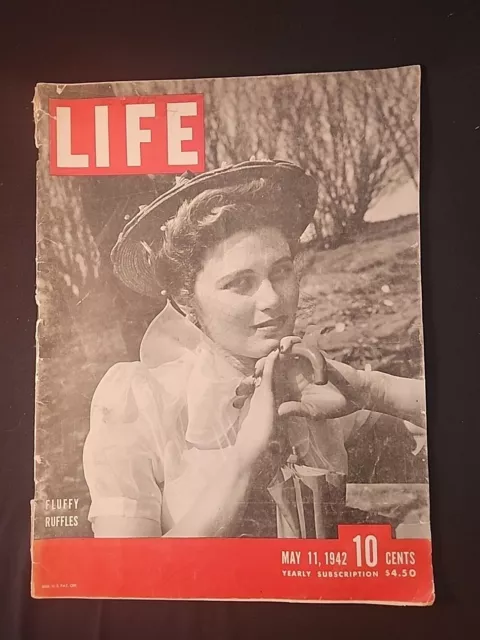 Vintage LIFE Magazine Issue May 11, 1942 Joan Caulfield Fluffy Ruffles WWII