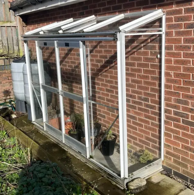 Elite Easy Grow Lean To Greenhouse 2ft x 8ft Toughened Glass & Bar Capping