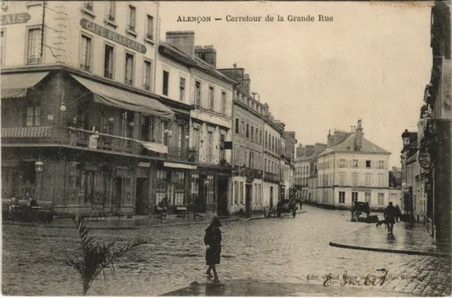 CPA ALENCON - Carrefour de la Grande Rue (138243)