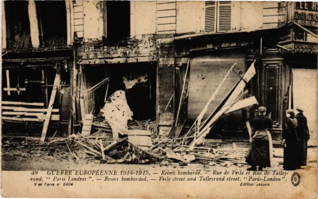 CPA Guerre Européenne 1914-1915 - REIMS bombarde - Rue de Vesle et Rue (742706)