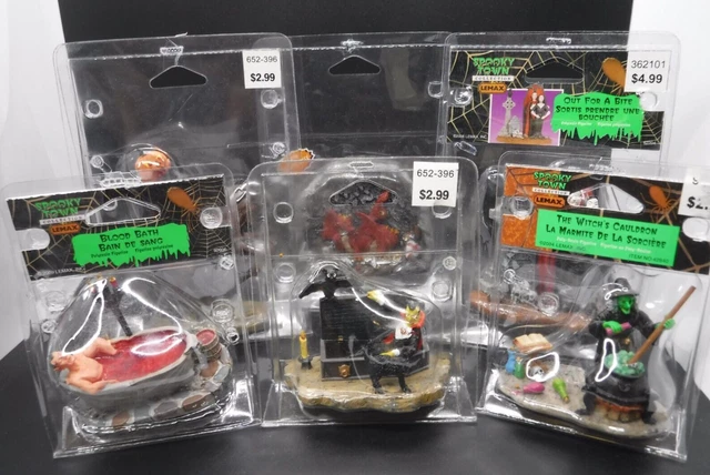 Lemax Spooky Town Lot of 6 Witchs Cauldron Out for a Bite Blood Bath Headless