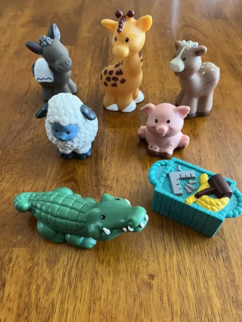 FISHER PRICE LITTLE PEOPLE ZOO FARM ANIMALS- LOT of 7