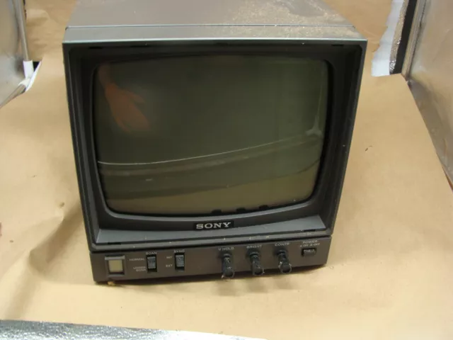 SONY PVM-91 VIDEO MONITOR 120VAC 50/60Hz 38W MAX