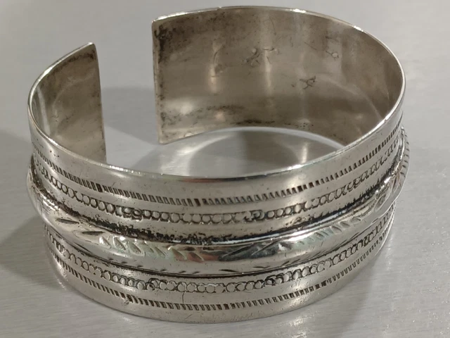 Bracelet Jonc Berbère Ancien En Argent Massif Poinçonné - Occasion, Bijou Ethnique Vintage