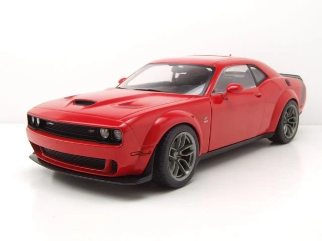 Dodge Challenger R/T Scat Paquet Widebody 2020 Rouge Modèle 1:18 Solido