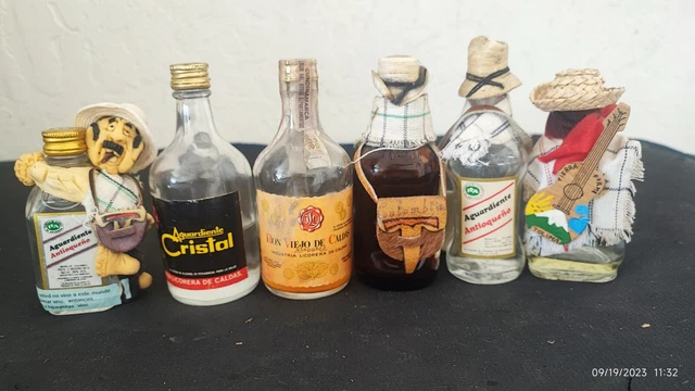 Miniature liquor bottles vintage