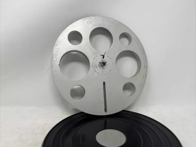 KODAK -  KODASCOPE REEL 16mm  400'  EMPTY  METAL  FILM  REEL            ( NICE )