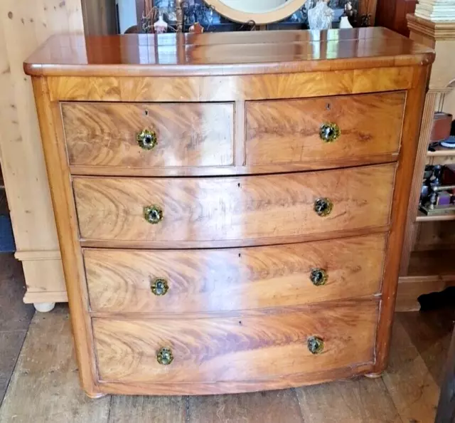 Large Antique Bow Fronted Georgian Mahogany Chest Drawers  DELIVERY POSSIBLE