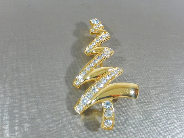 Vtg Monet Modernist Christmas Tree Gold Tone Swarovski Crystal  Brooch