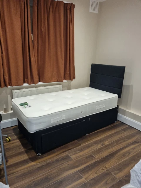 New UNUSED Single divan bed with mattress, headboard And 2 Storage Drawers