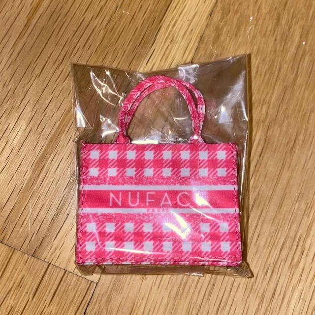Print It Pink Nadja NU FACE 12" doll Integrity Fashion Royalty Tote