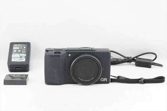 RICOH GR II Camera Black Shutter count 6490 Top Mint From JAPAN #2927A