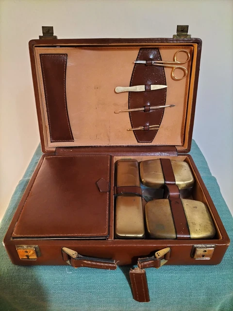 Set da viaggio antico toeletta bagno