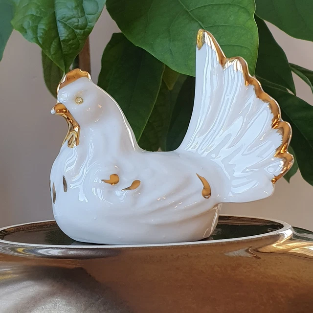 Capodimonte  Porcelain White/Gold Chicken Figurine Ornament