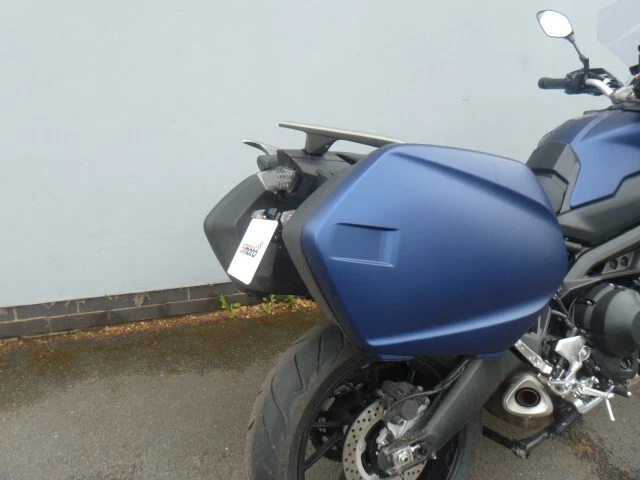 tracer 900 gt tail tidy