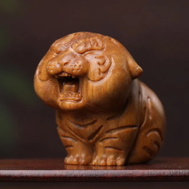 Chinese Antique Vintage Boxwood Carving Exquisite Tiger Statue Collection Decor