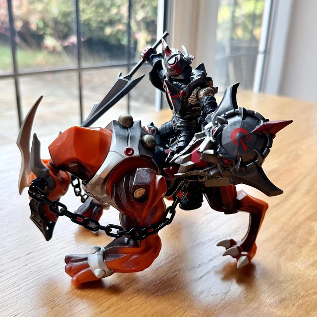 MEGA BLOKS MAG Warriors #9043 Fyren With Trudgecrawler Beast 