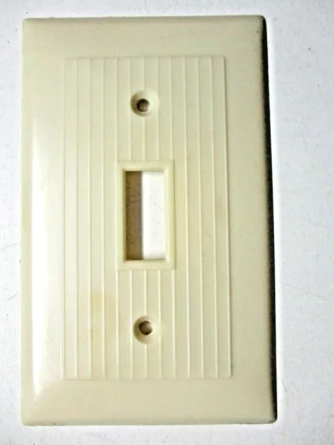 Snapit USA 1950 Beige Ribbed Lines Bakelite Switch Wall Plate Box Cover MCM Vtg