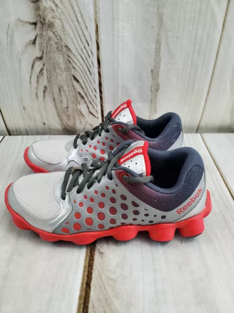 REEBOK ATV19 ULTIMATE Youth Boys Size 2.5 Running Shoes Gray Red