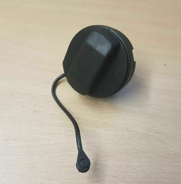 Genuine Audi FUEL CAP A3 RS3 8P (2002-2012) A4 B7 S4 (2000-2008) A6 C6 2002-2011