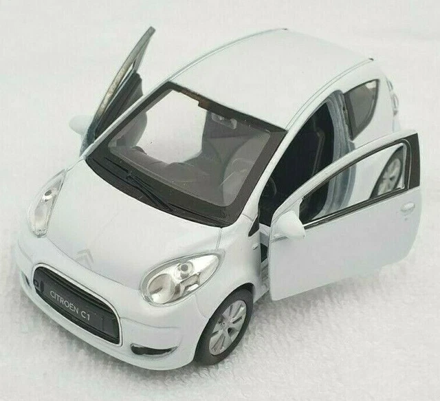 BLITZ VERSAND Citroen C1 / C 1 Rot / Red Welly Modell Auto 1:34