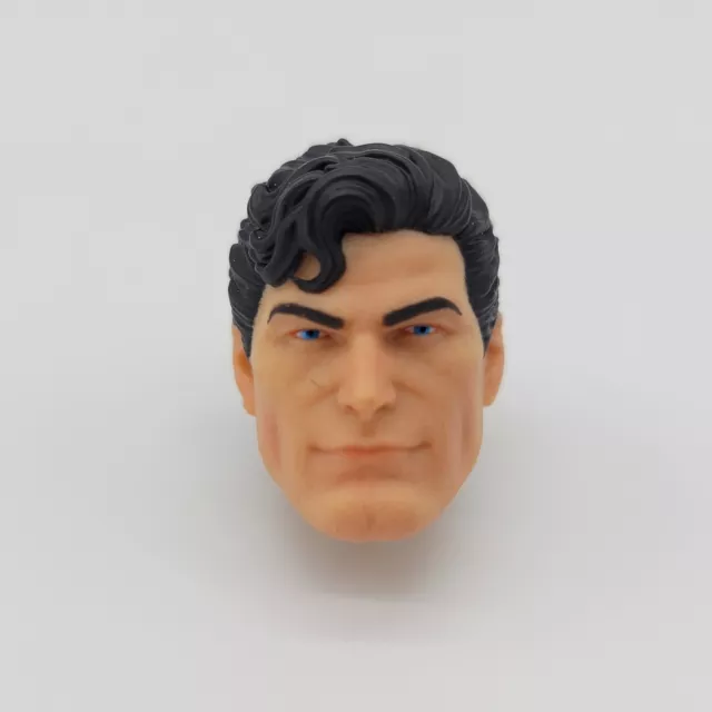 Mezco One:12 Superman Man of Steel Deluxe Neutral Smile Smiling Head Sculpt