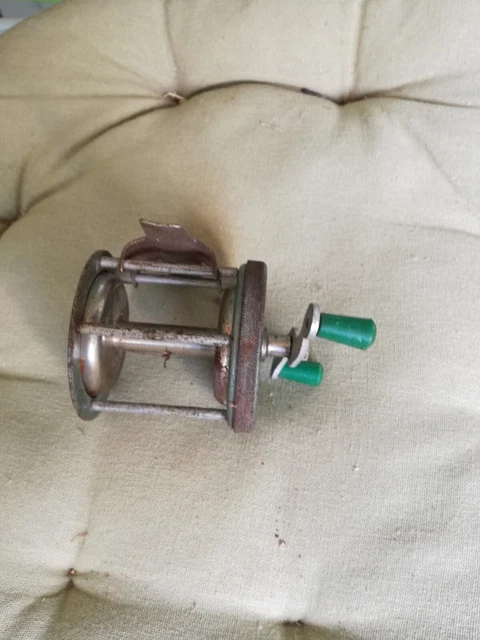 Moulinet de pêche à la mouche automatique vintage South