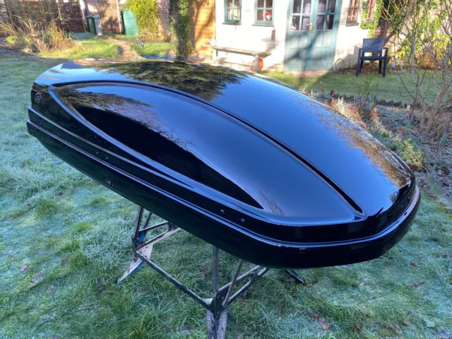 Quest 530l hotsell roof box