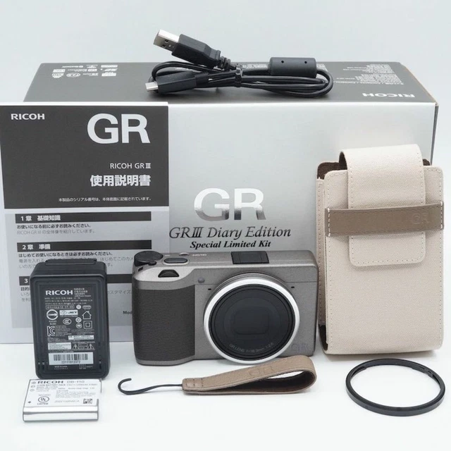 (709 shots)RICOH GR III Diary Edition / 4549212300202 / 24.2MP / Bluetooth