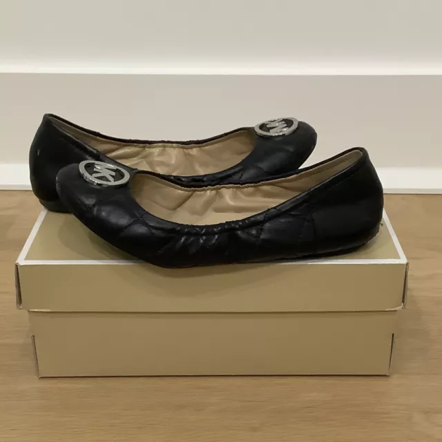 Michael Kors Women Size 8 Black Flats