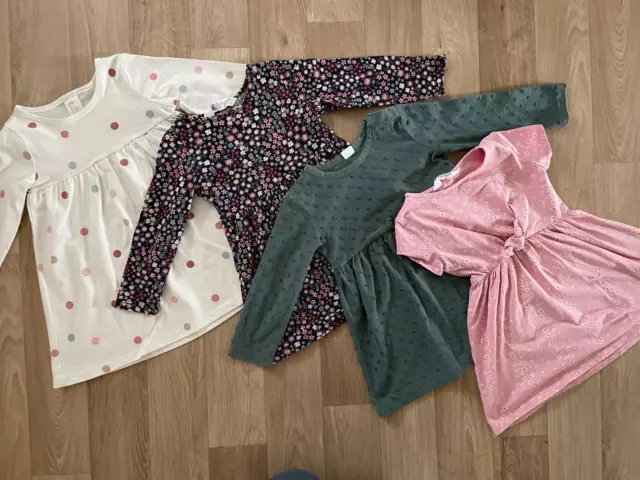 Pacchetto di 4 abiti H&M bambina 18-24 mesi 3 lunghe e 1 manica corta