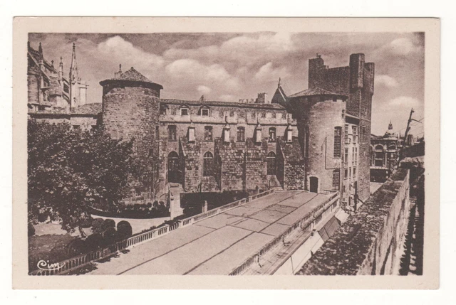 Carte Postale Ancienne Narbonne (11) - Halle Et Pont De La Liberté - Années 1900