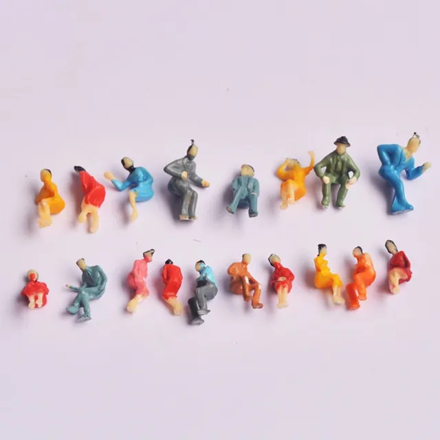 100 X 1:100 Scale Sitting Painted Figures Model People Passengers All Seated