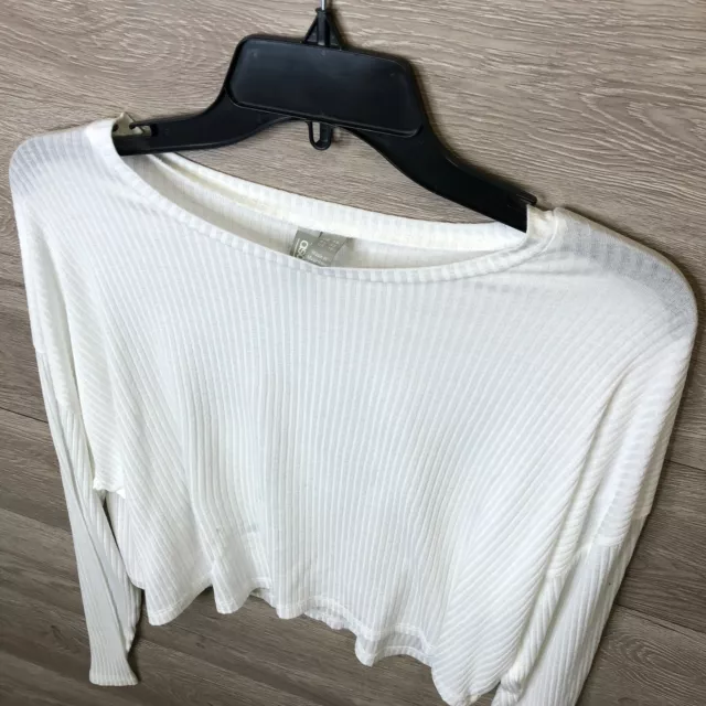 Asos Womens Size 10 White Crew Neck Ribbed Long Sleeve Crop Top**stain** 2