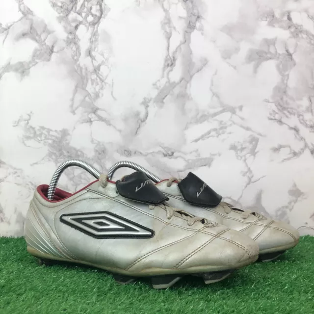 Old umbro football boots cheap