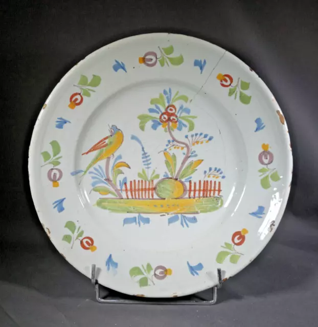 Nord Plat Rond Faïence 18ème Oiseau Perché & Barrière