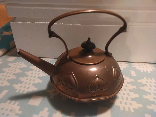 Vintage Arts and Crafts Copper Kettle With Hearts