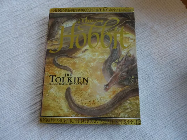 J.R.R.Tolkien The Hobbit Hard Back Book Illustrated By Alan Lee